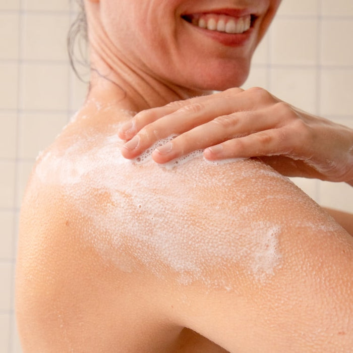 100% Pure Coconut Shower Gel on Skin